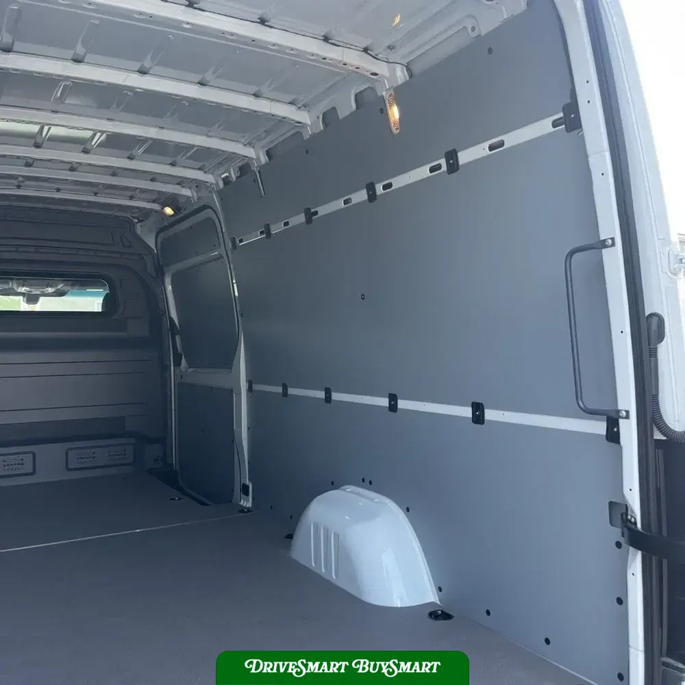 2024 Mercedes-Benz eSprinter 2500