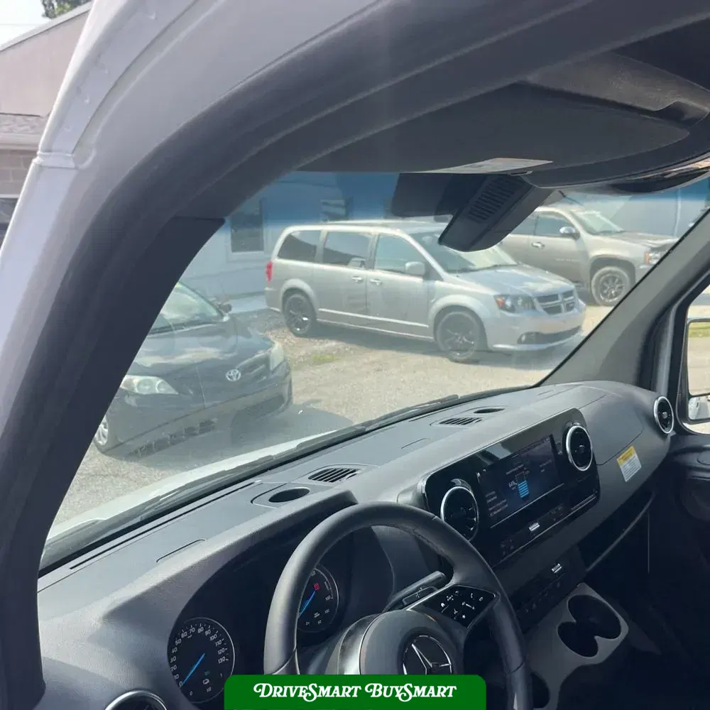 2024 Mercedes-Benz eSprinter 2500