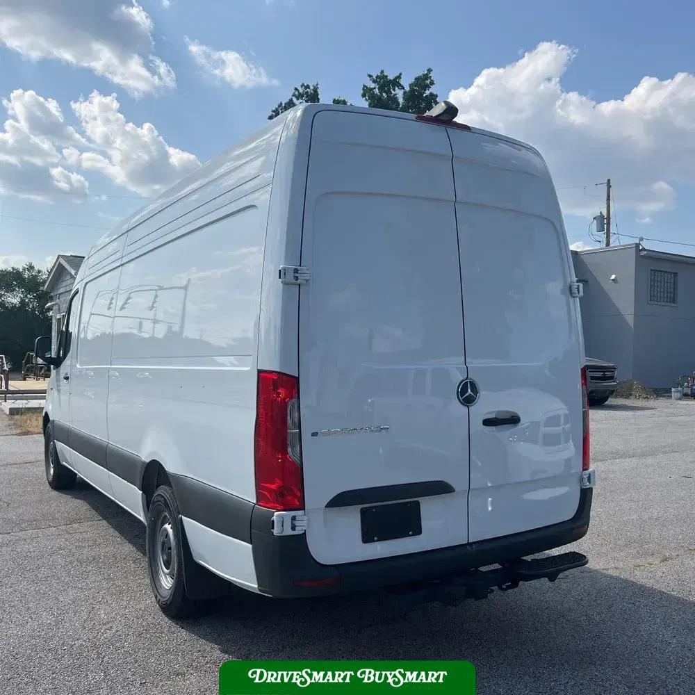 2024 Mercedes-Benz eSprinter 2500