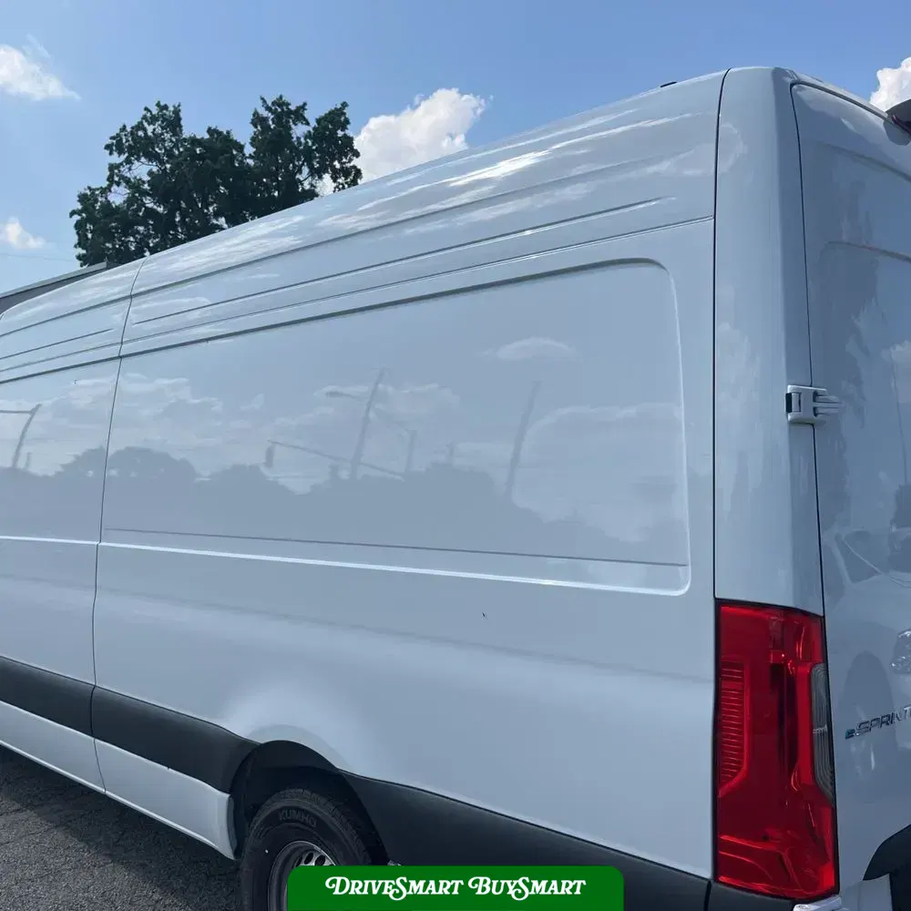 2024 Mercedes-Benz eSprinter 2500