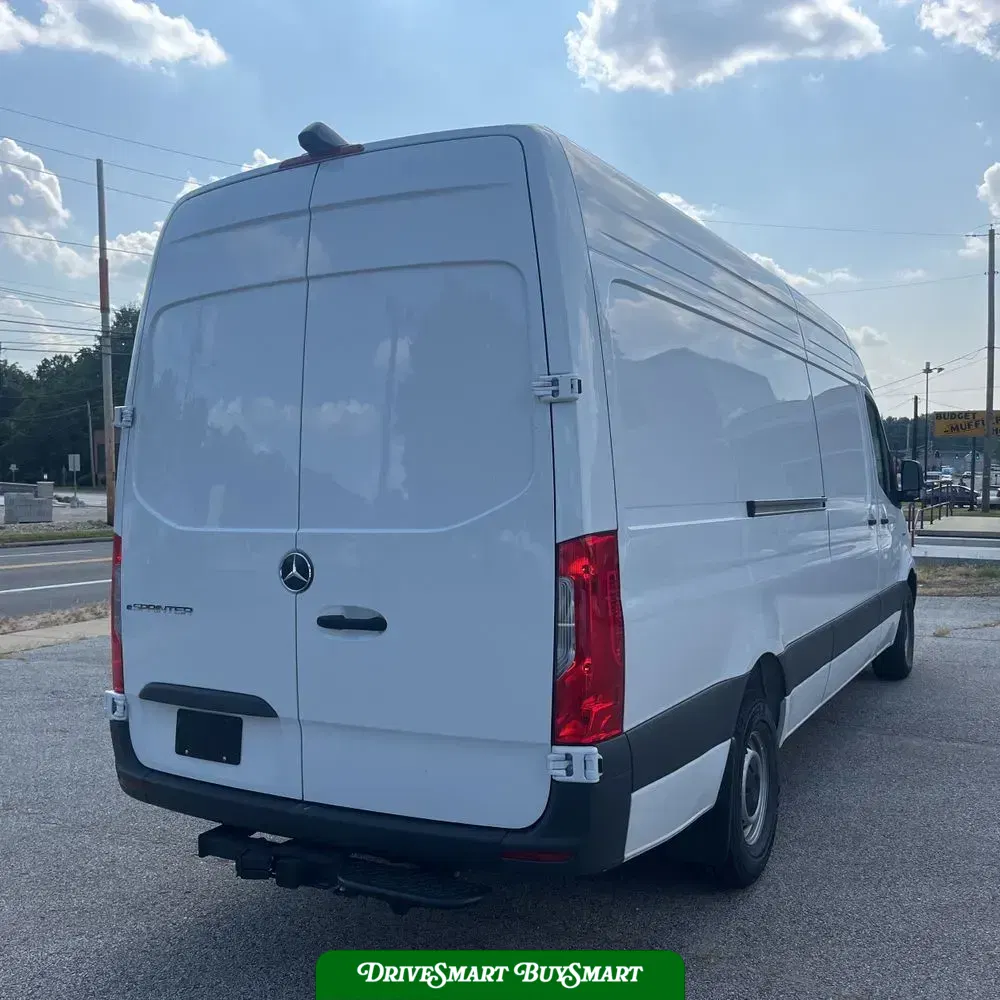 2024 Mercedes-Benz eSprinter 2500