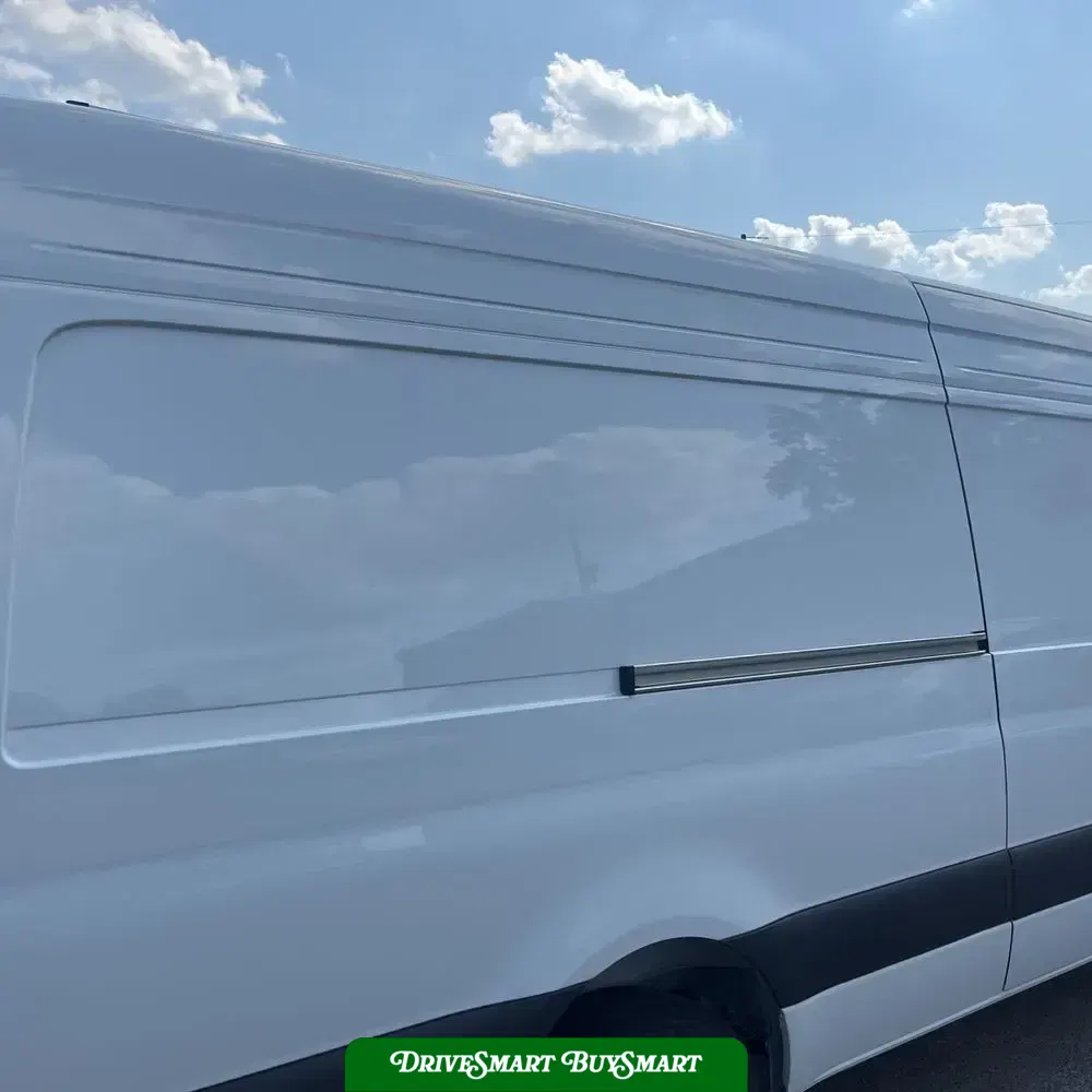 2024 Mercedes-Benz eSprinter 2500