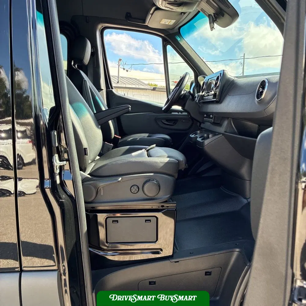 2024 Mercedes-Benz Sprinter 2500