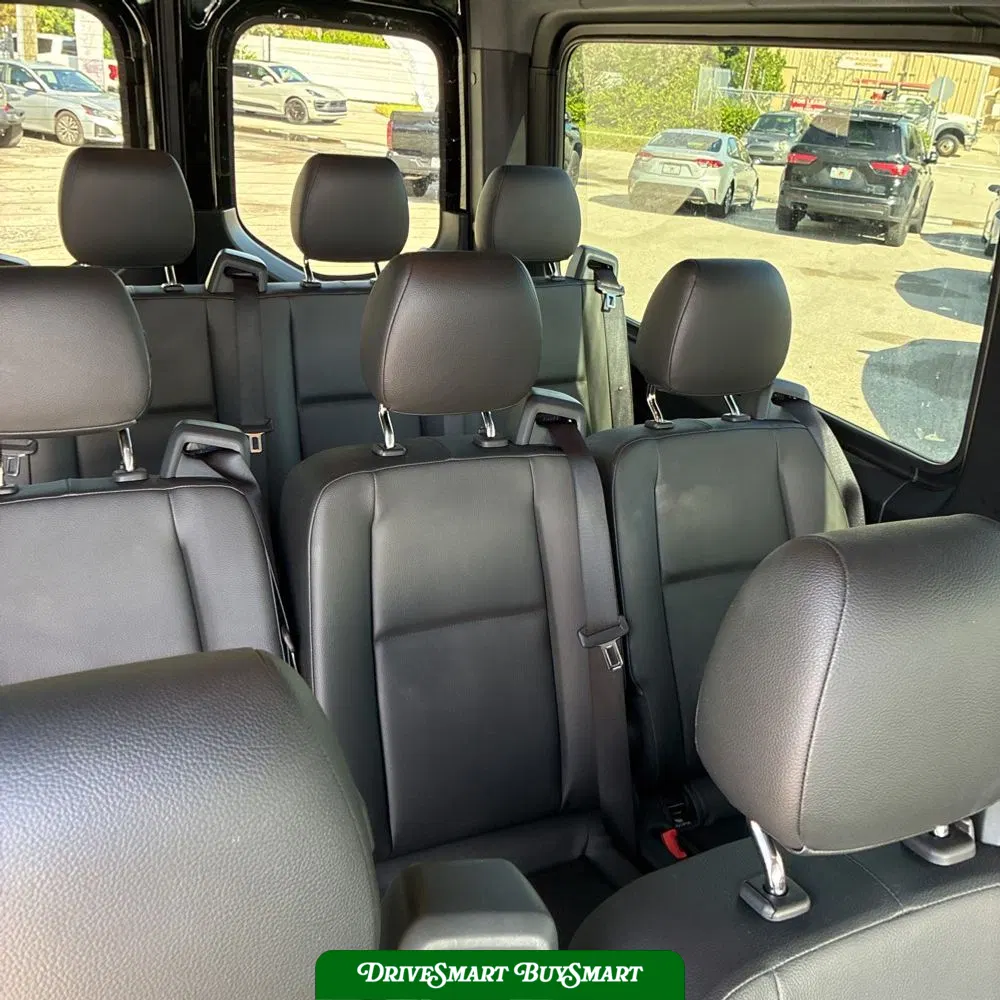 2024 Mercedes-Benz Sprinter 2500