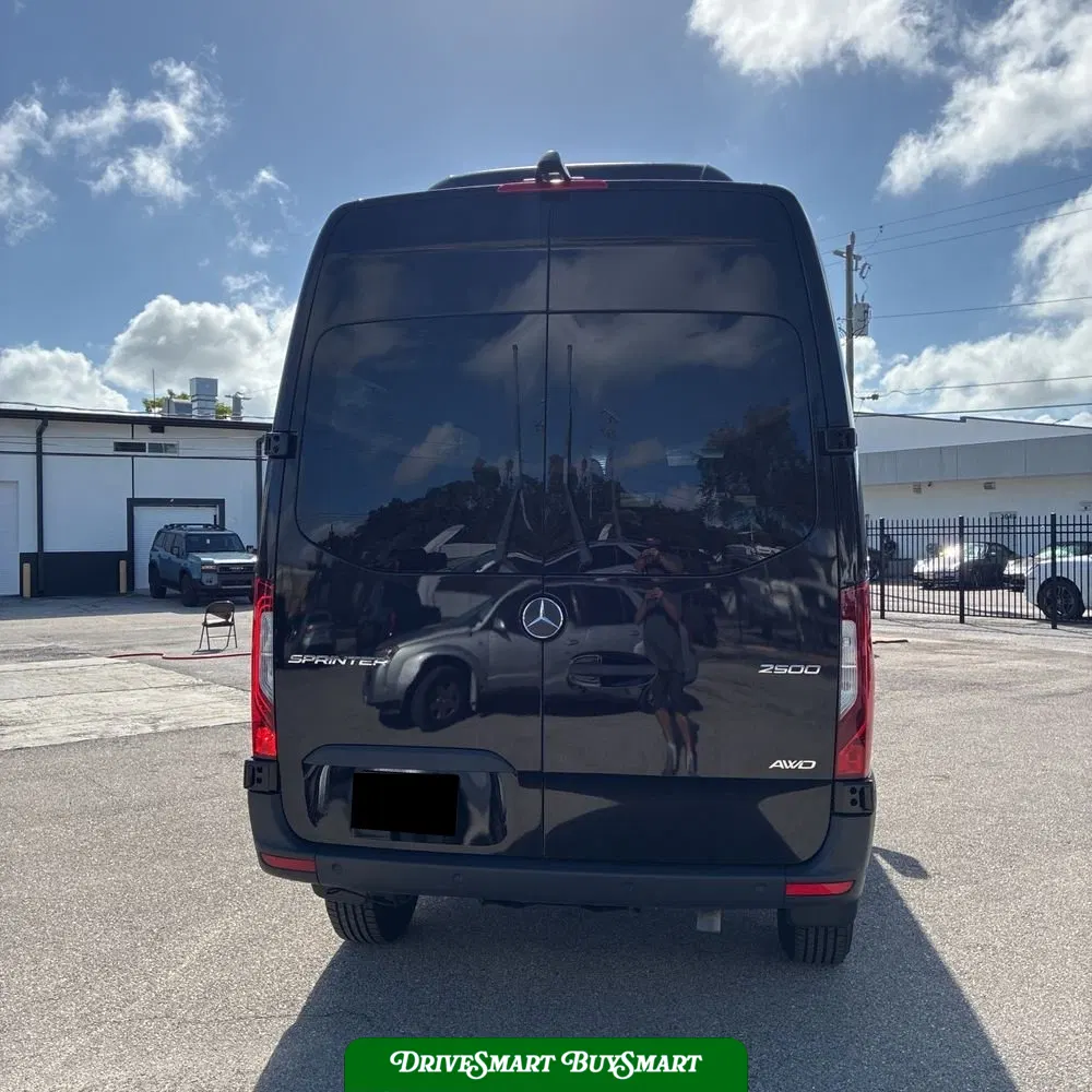 2024 Mercedes-Benz Sprinter 2500