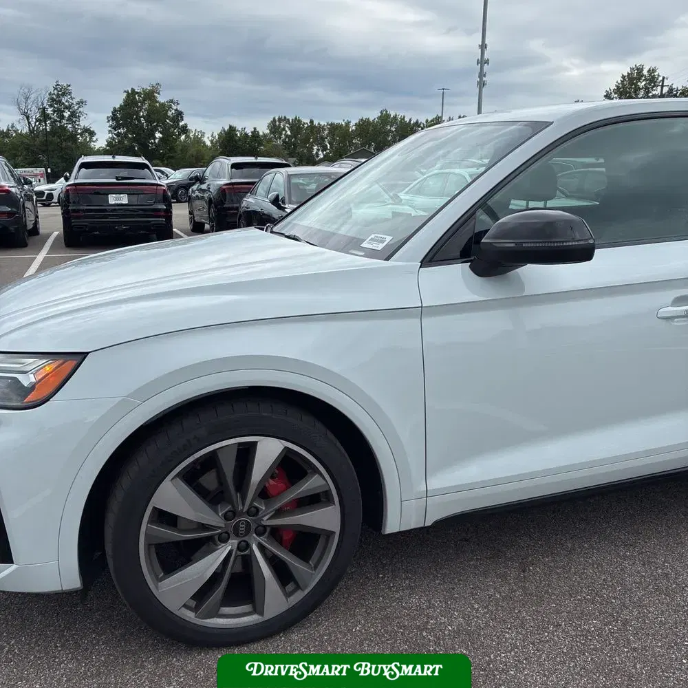 2024 Audi SQ5 Premium Plus