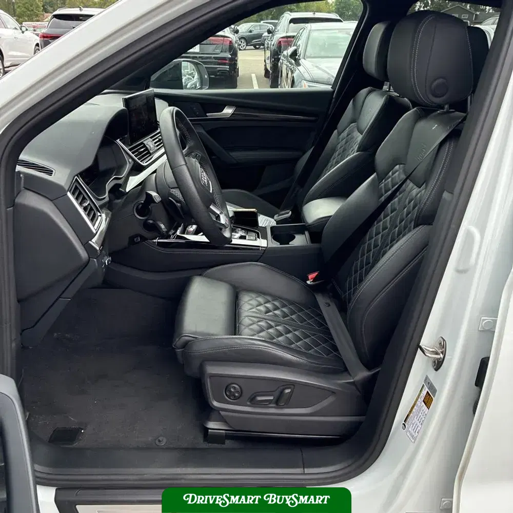 2024 Audi SQ5 Premium Plus