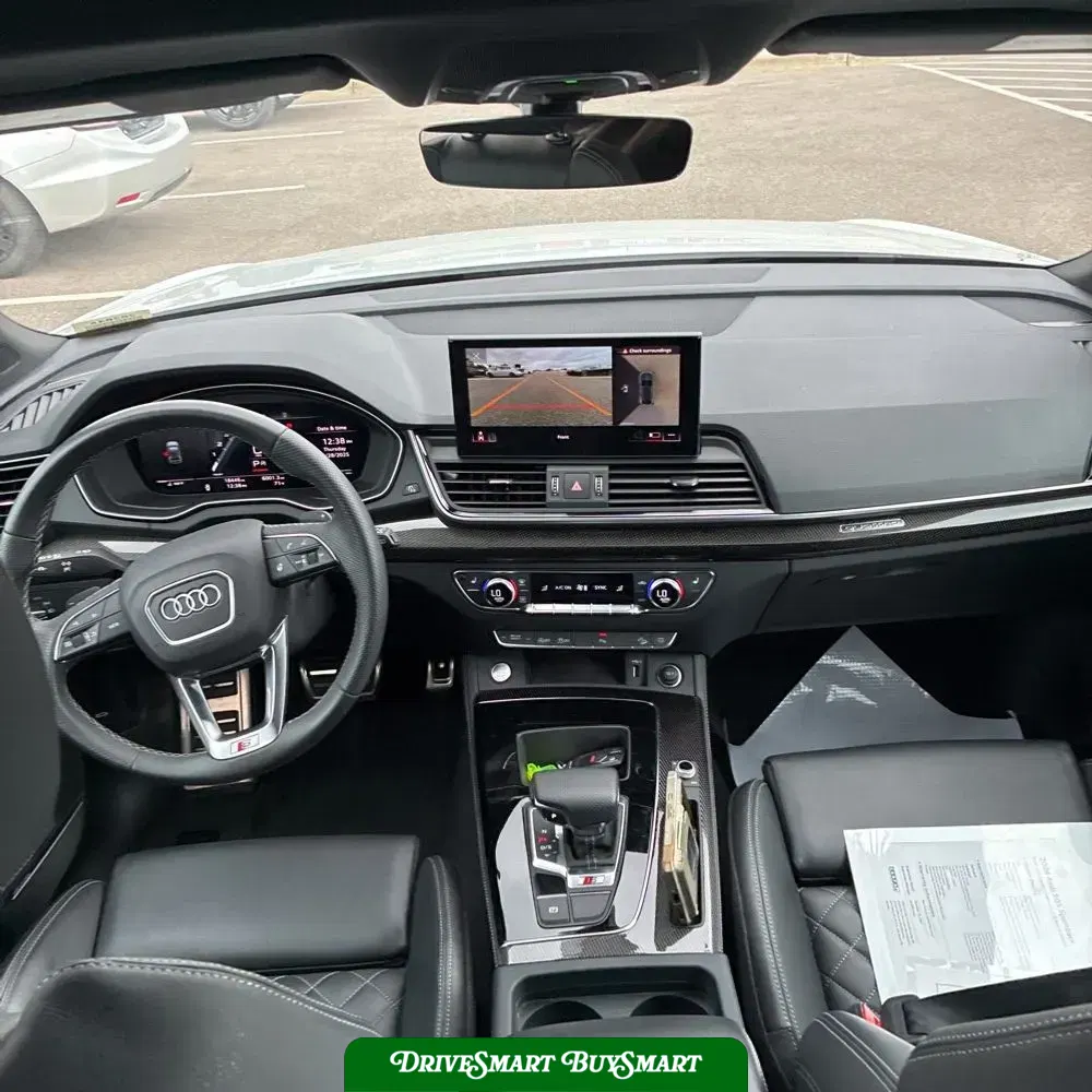 2024 Audi SQ5 Premium Plus