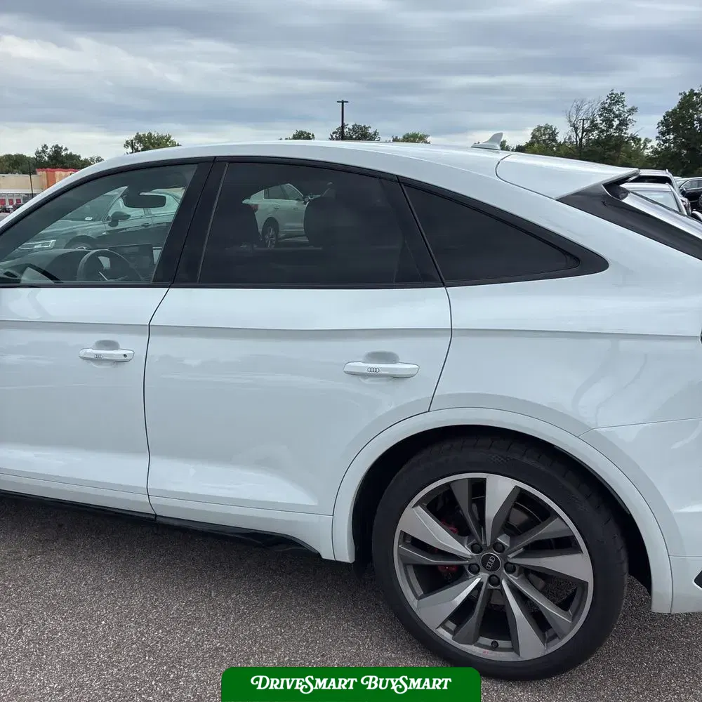 2024 Audi SQ5 Premium Plus