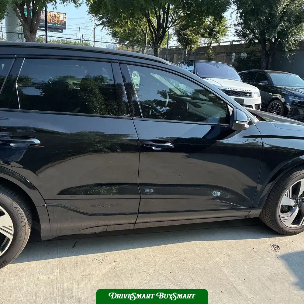 2025 Audi Q6 e-tron Prestige