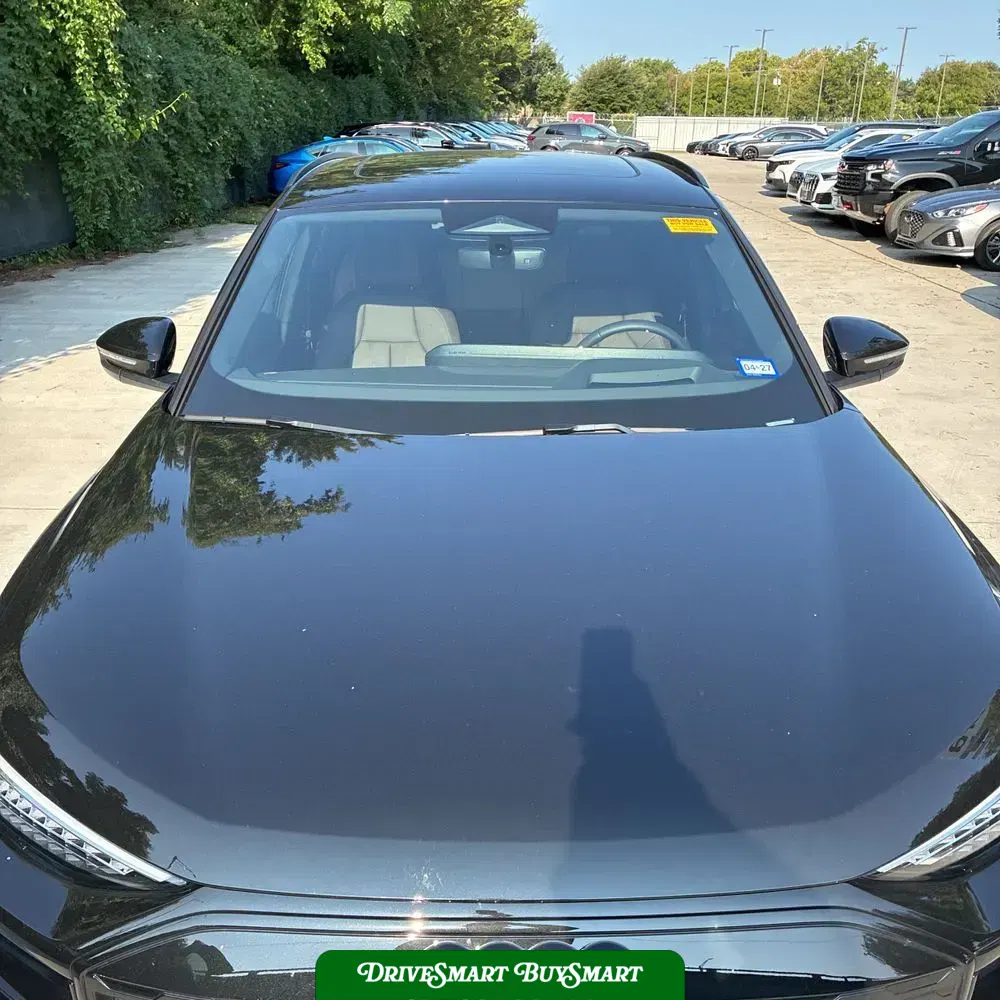 2025 Audi Q6 e-tron Prestige