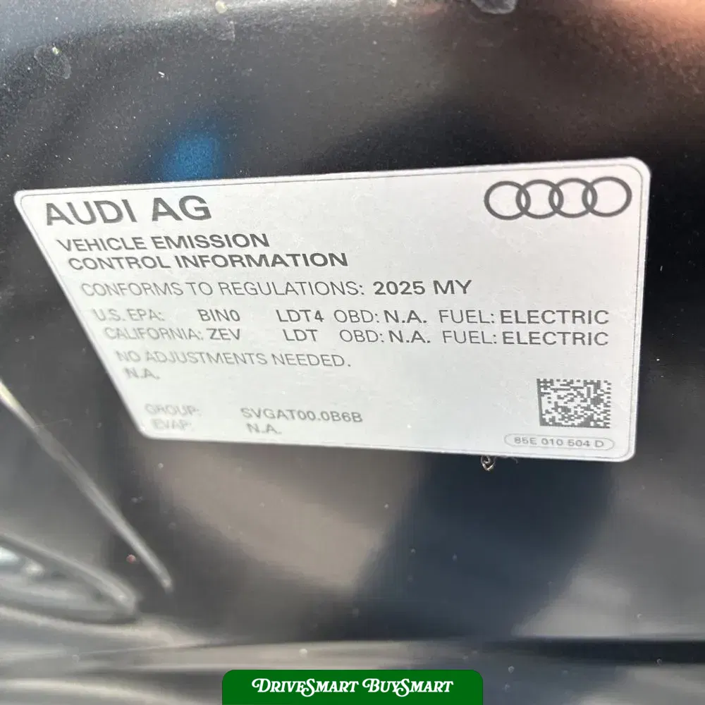 2025 Audi Q6 e-tron Prestige