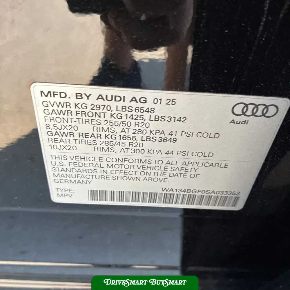 2025 Audi Q6 e-tron Prestige