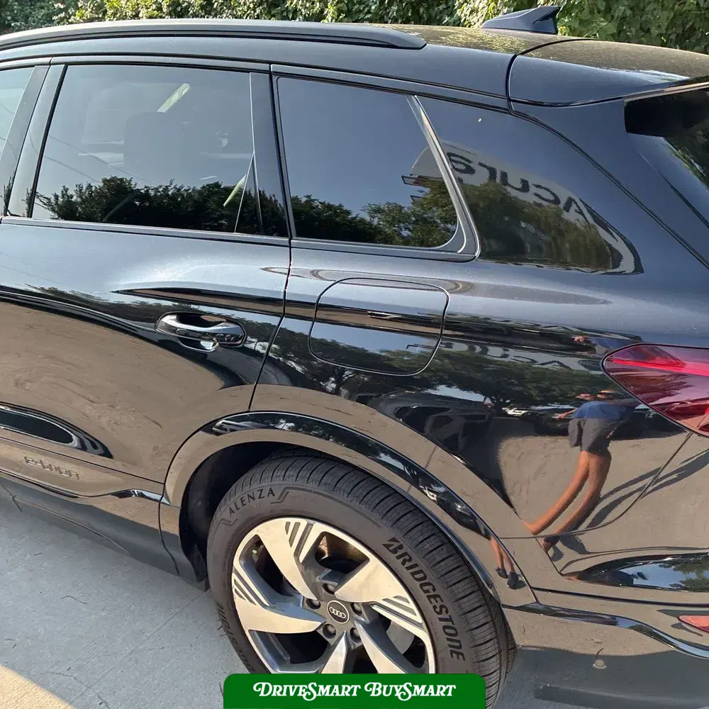 2025 Audi Q6 e-tron Prestige