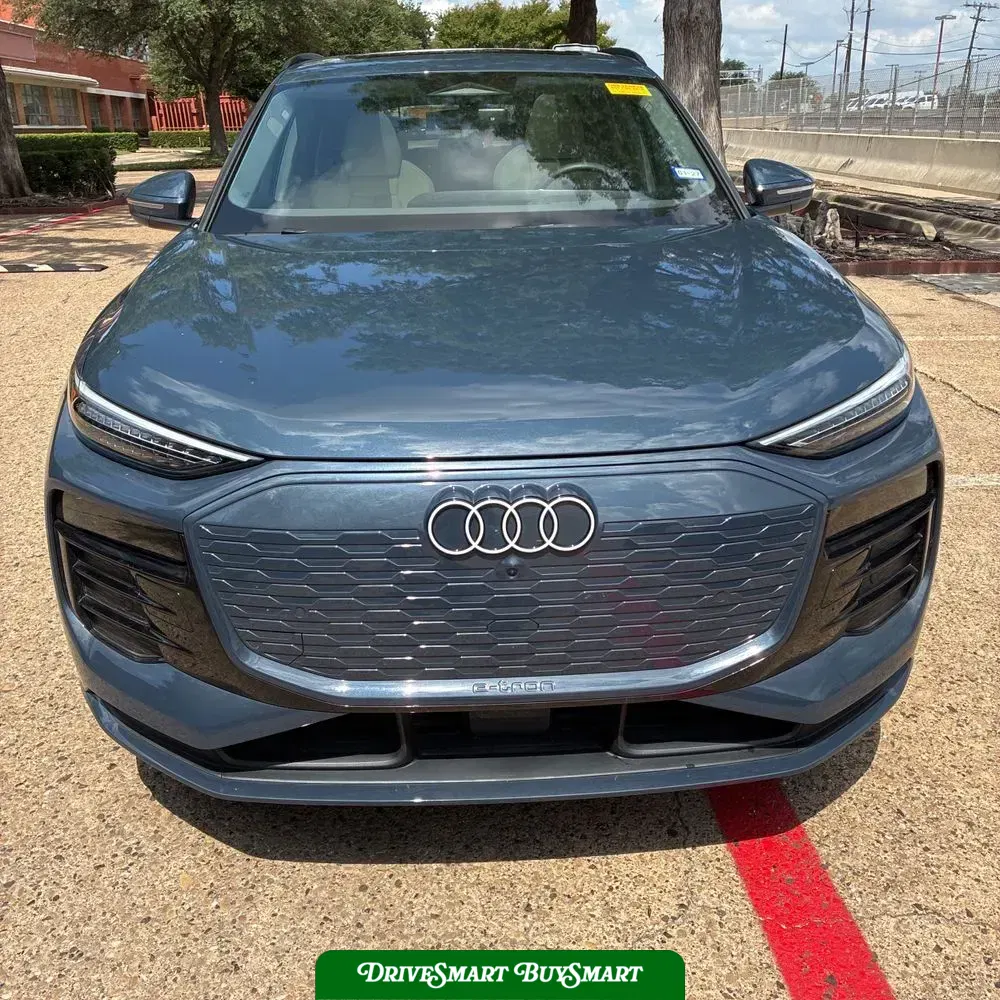 2025 Audi Q6 e-tron Prestige