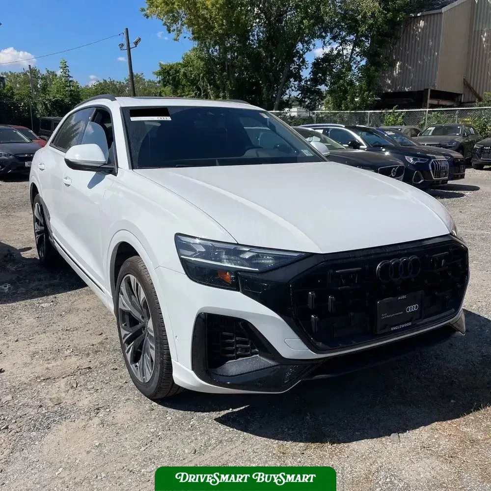 2025 Audi Q8 Premium 55