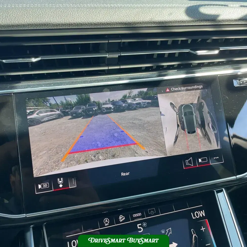 2025 Audi Q8 Premium 55