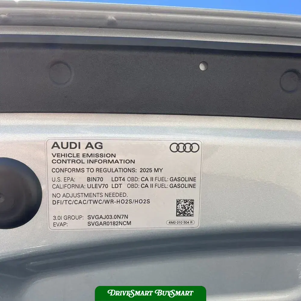 2025 Audi Q8 Premium 55