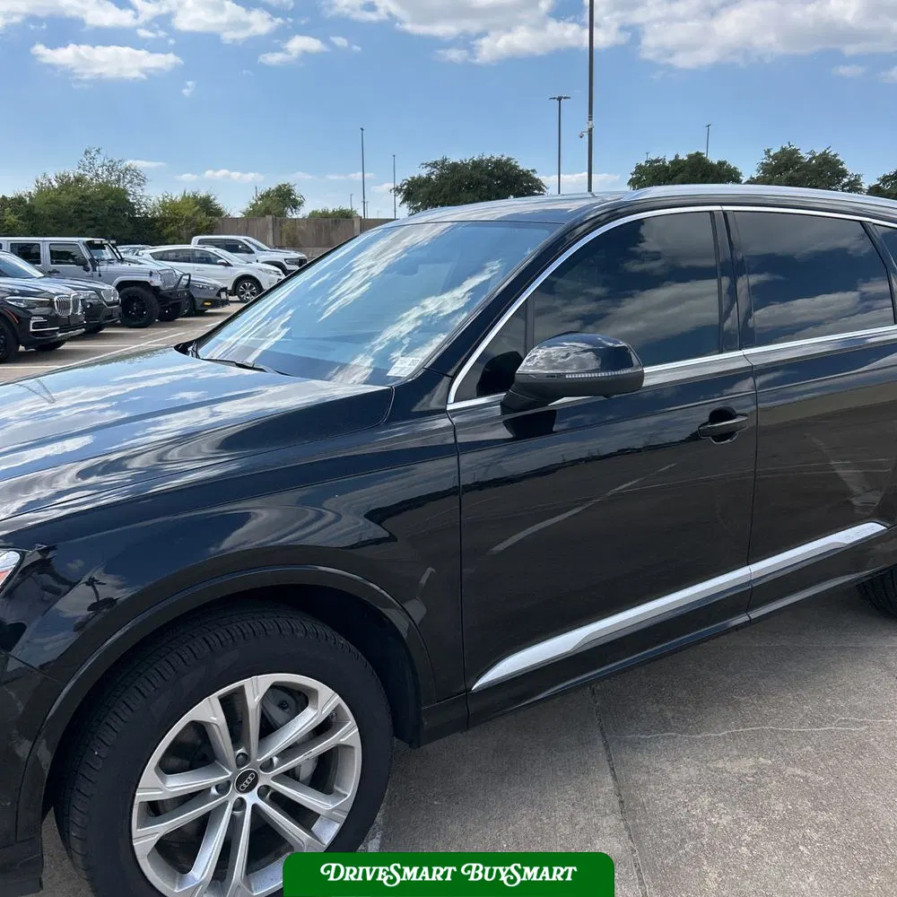 2025 Audi Q7 Premium 55