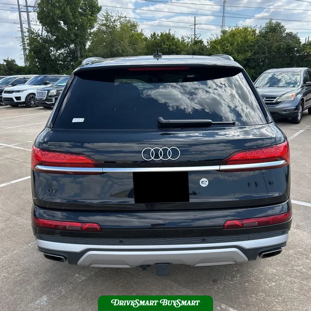 2025 Audi Q7 Premium 55
