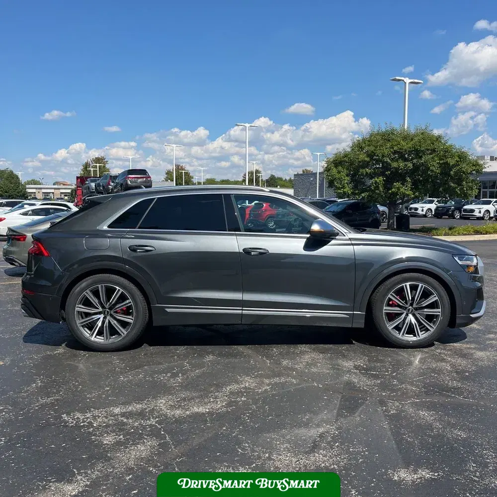2022 Audi SQ8 Premium Plus