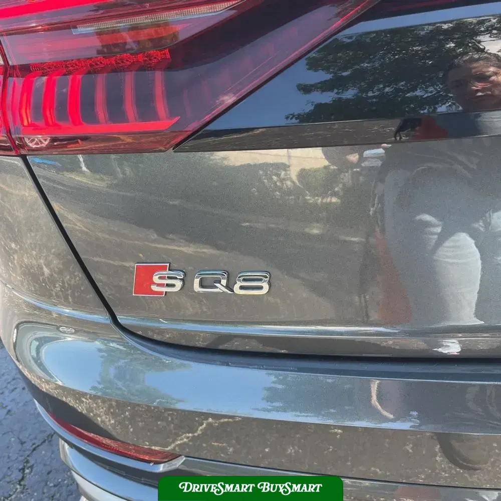 2022 Audi SQ8 Premium Plus