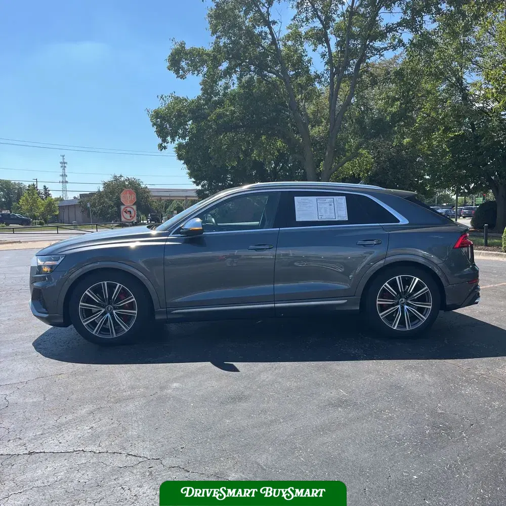 2022 Audi SQ8 Premium Plus
