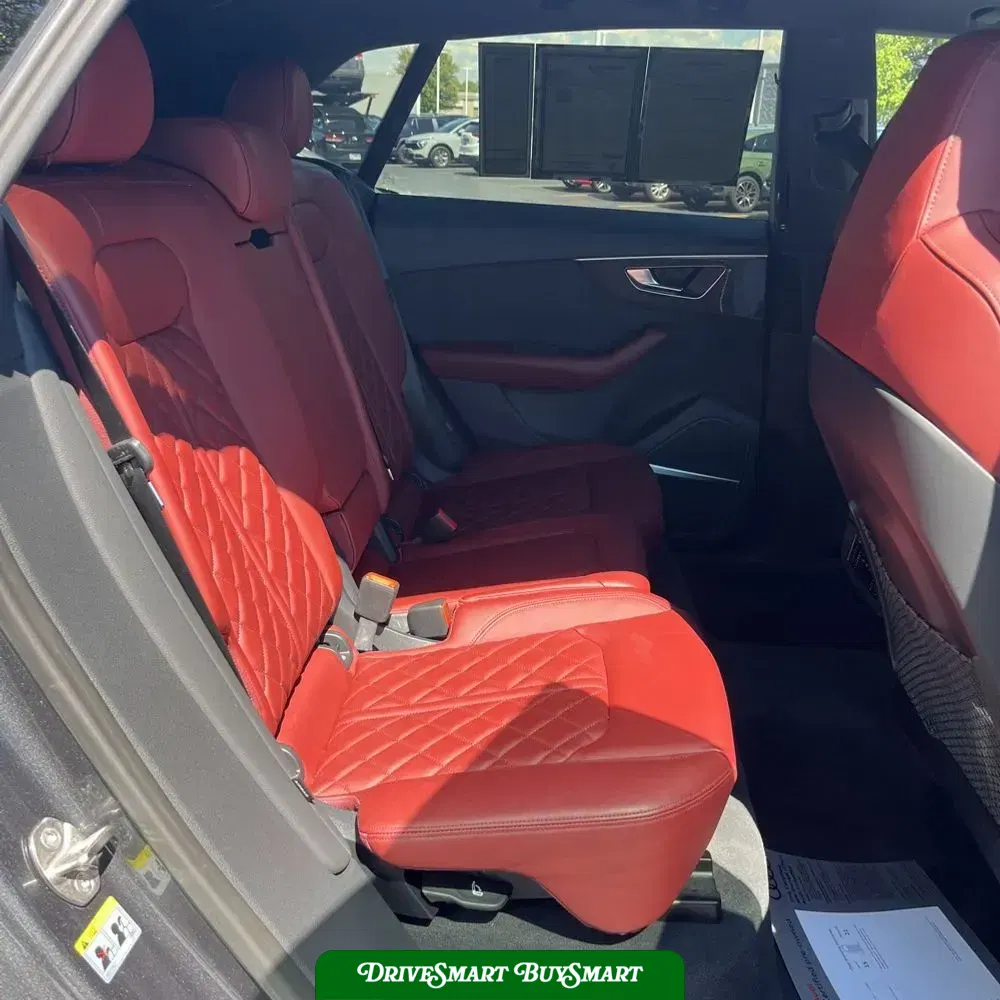 2022 Audi SQ8 Premium Plus
