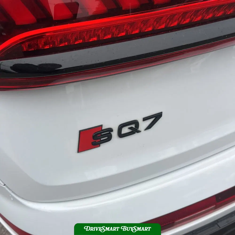 2023 Audi SQ7 Premium Plus