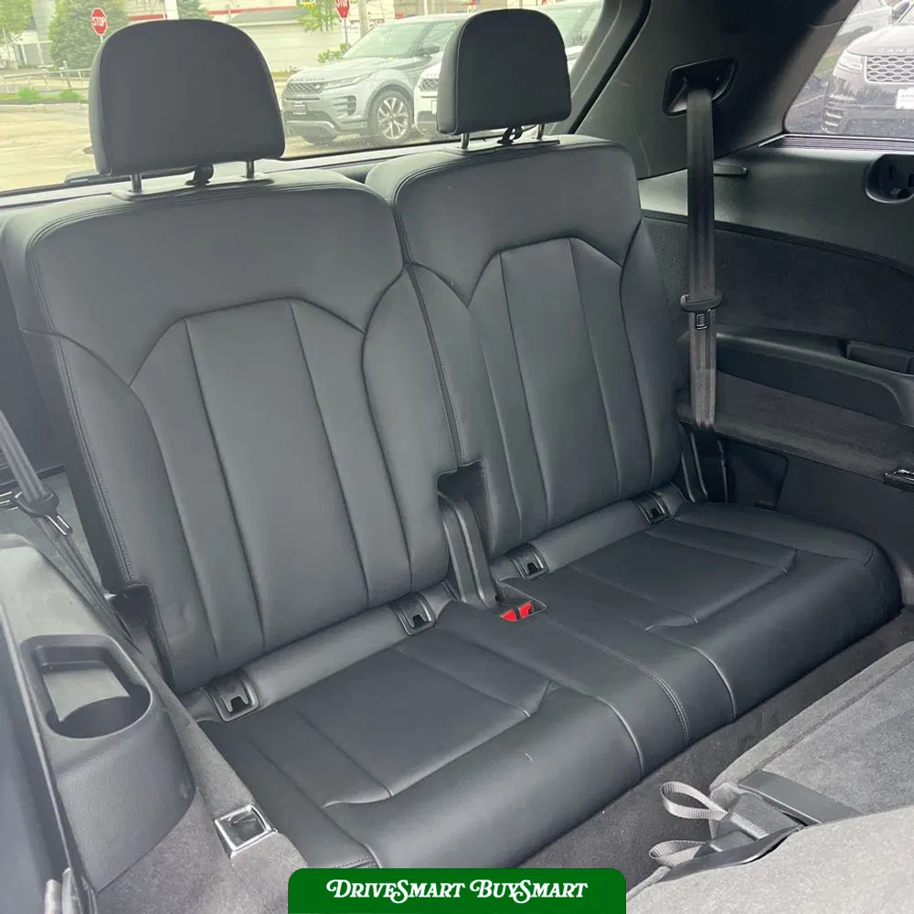 2023 Audi SQ7 Premium Plus