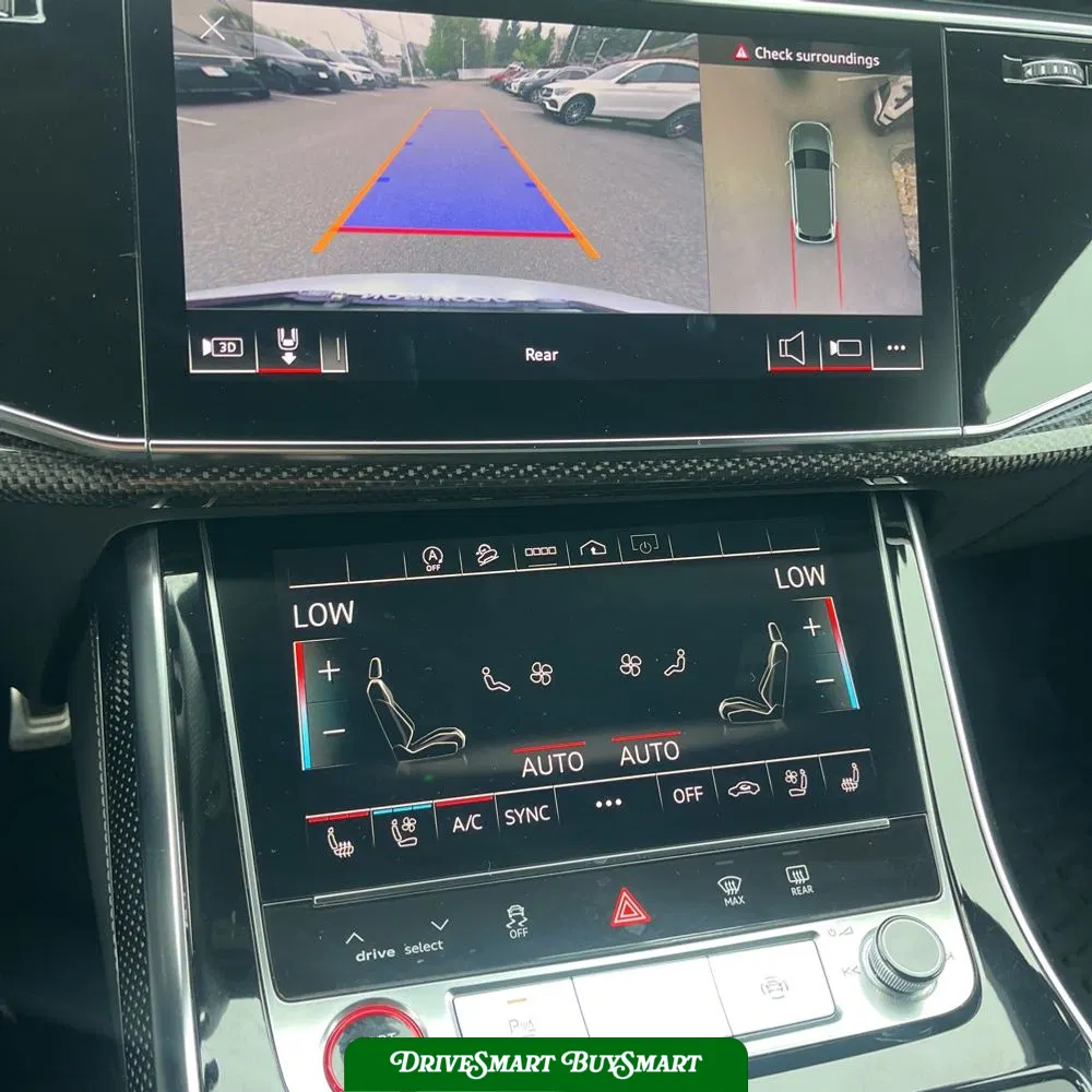 2023 Audi SQ7 Premium Plus