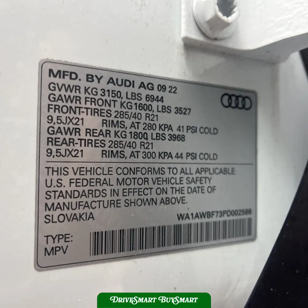 2023 Audi SQ7 Premium Plus