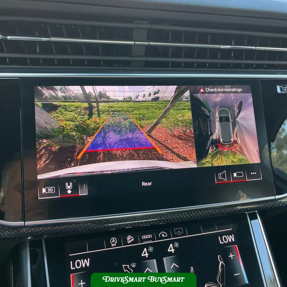 2023 Audi SQ7 Premium Plus
