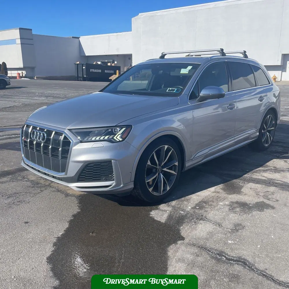 2022 Audi SQ7 Premium Plus