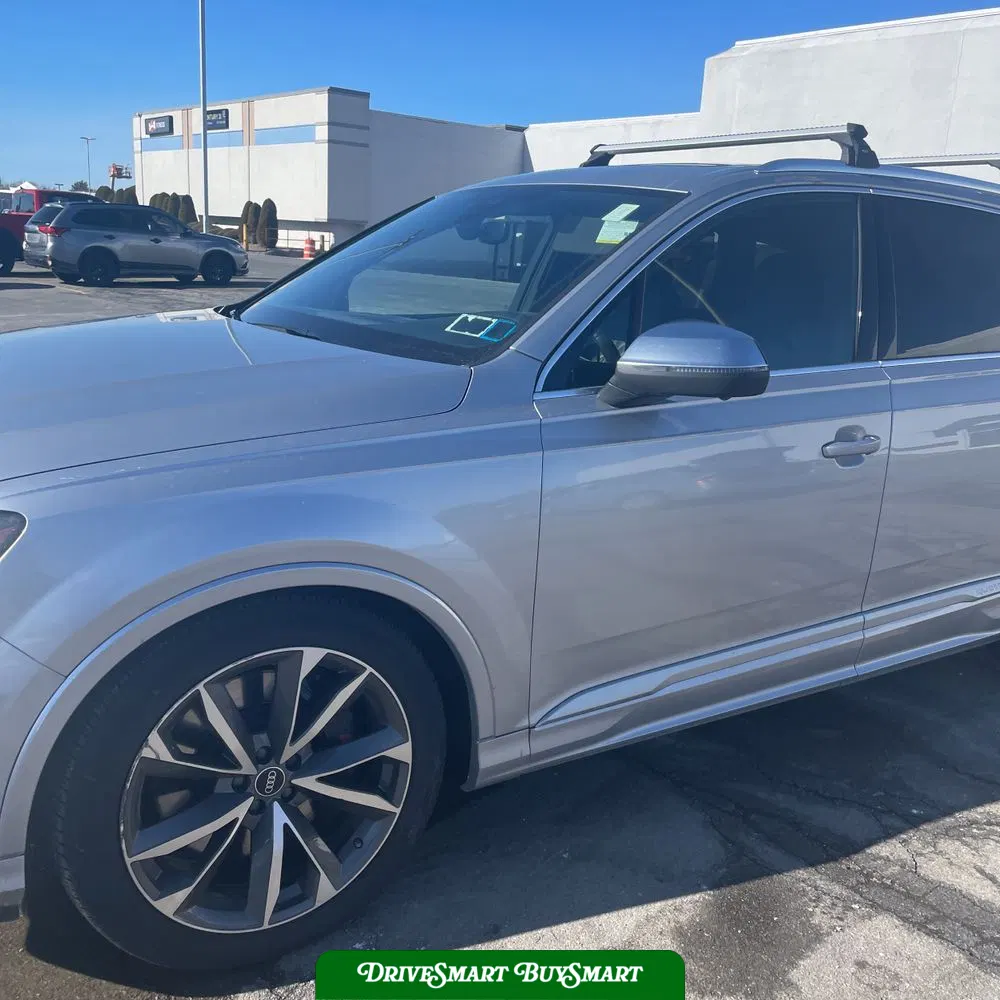 2022 Audi SQ7 Premium Plus