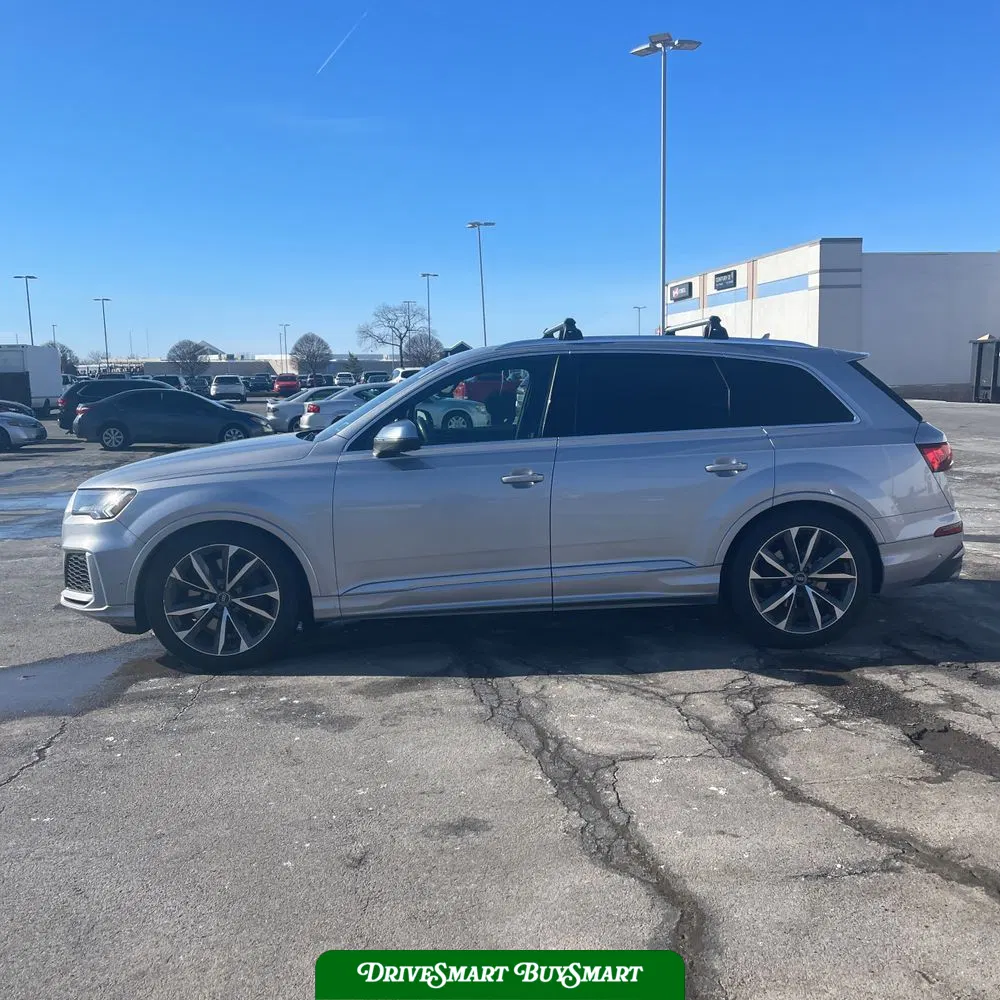 2022 Audi SQ7 Premium Plus