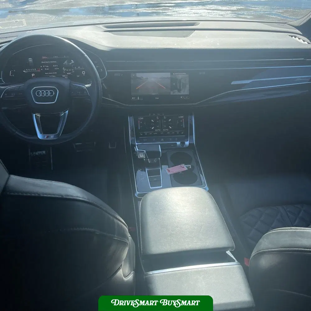 2022 Audi SQ7 Premium Plus