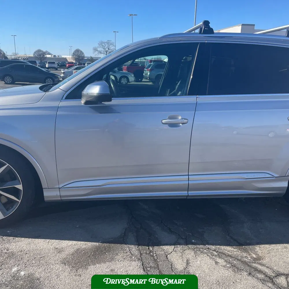 2022 Audi SQ7 Premium Plus