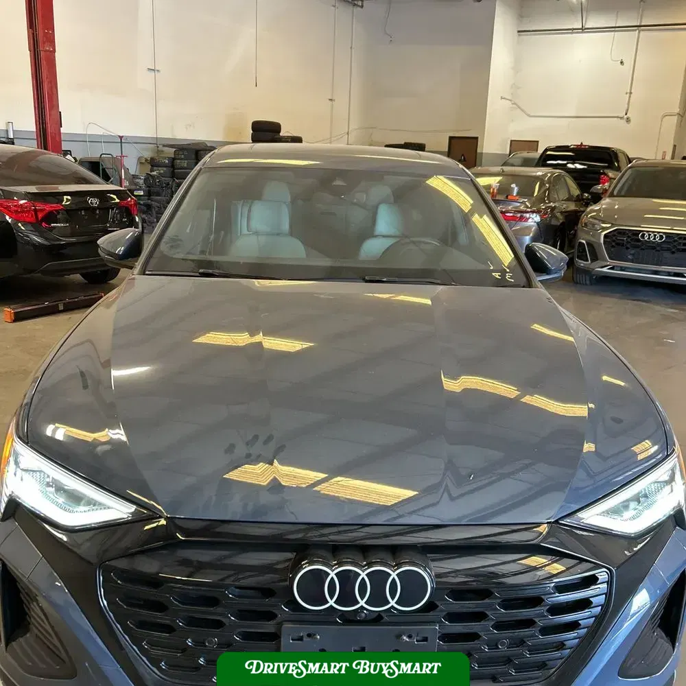 2024 Audi Q8 e-tron S-Line Prem