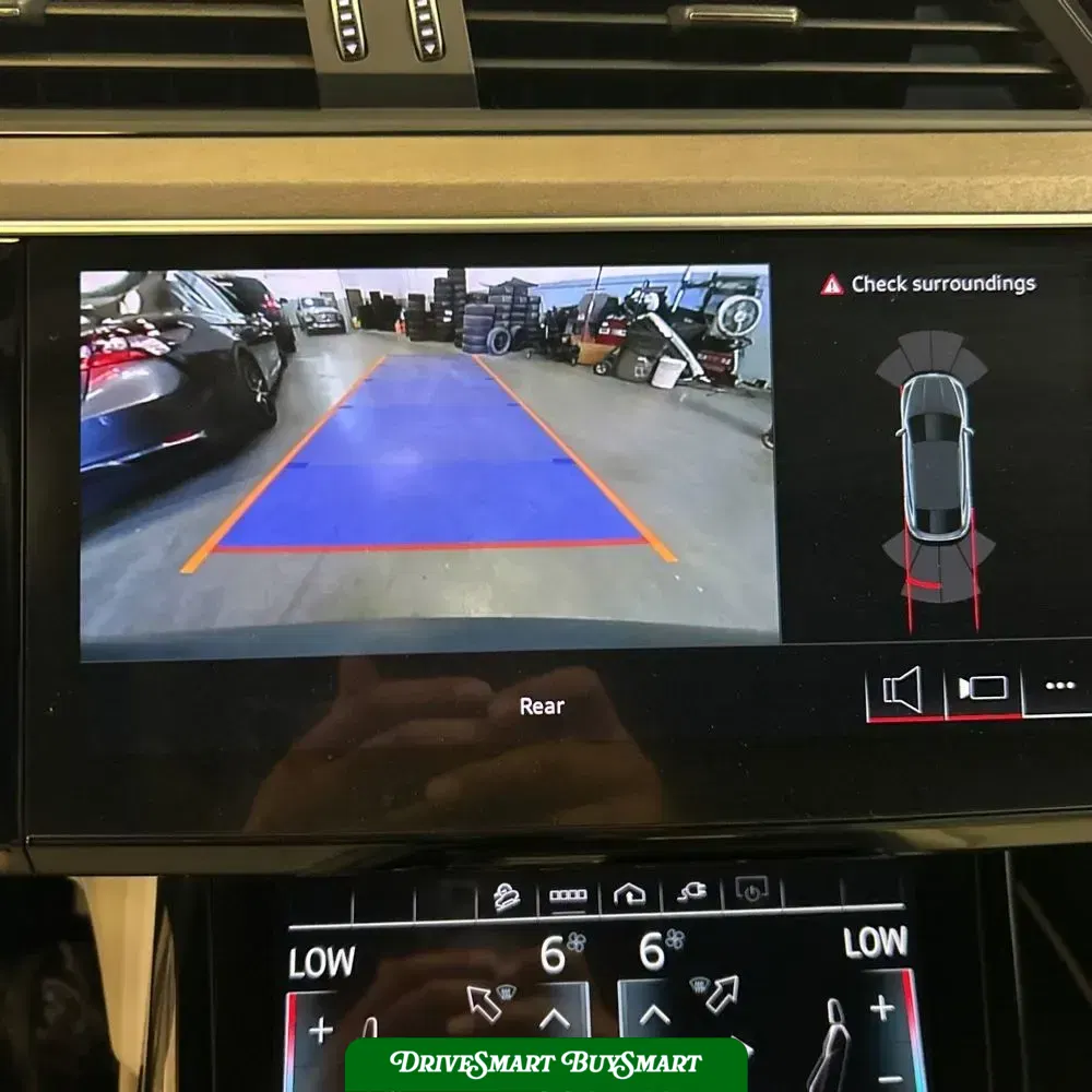 2024 Audi Q8 e-tron S-Line Prem
