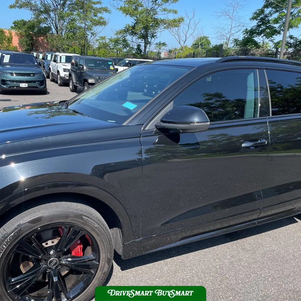 2023 Audi Q8 Premium Plus 55 TFSI