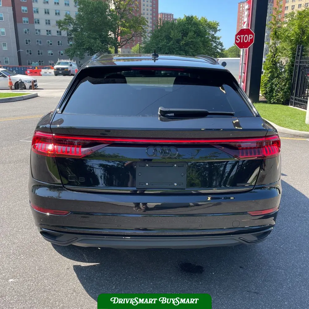 2023 Audi Q8 Premium Plus 55 TFSI