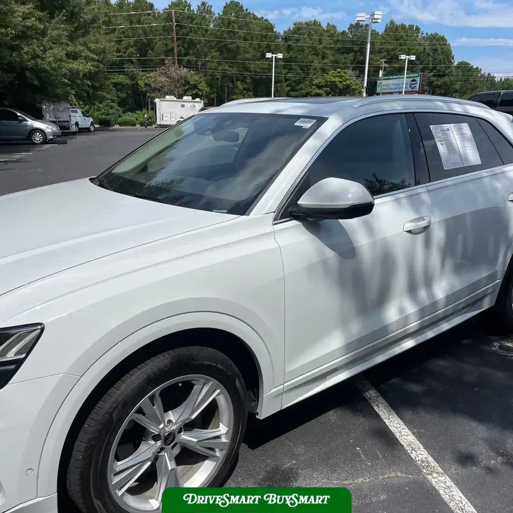 2023 Audi Q8 Premium Plus 55 TFSI