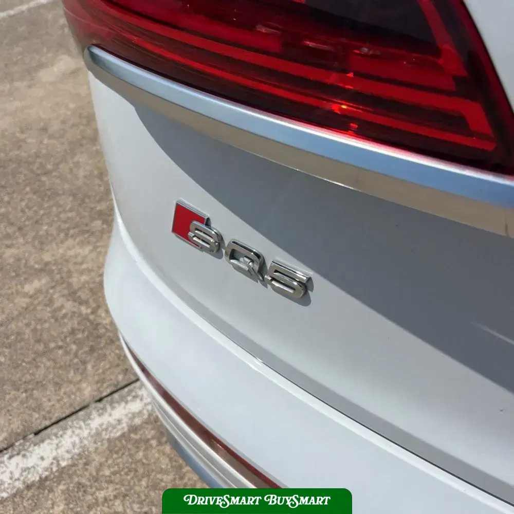 2024 Audi SQ5 Prestige