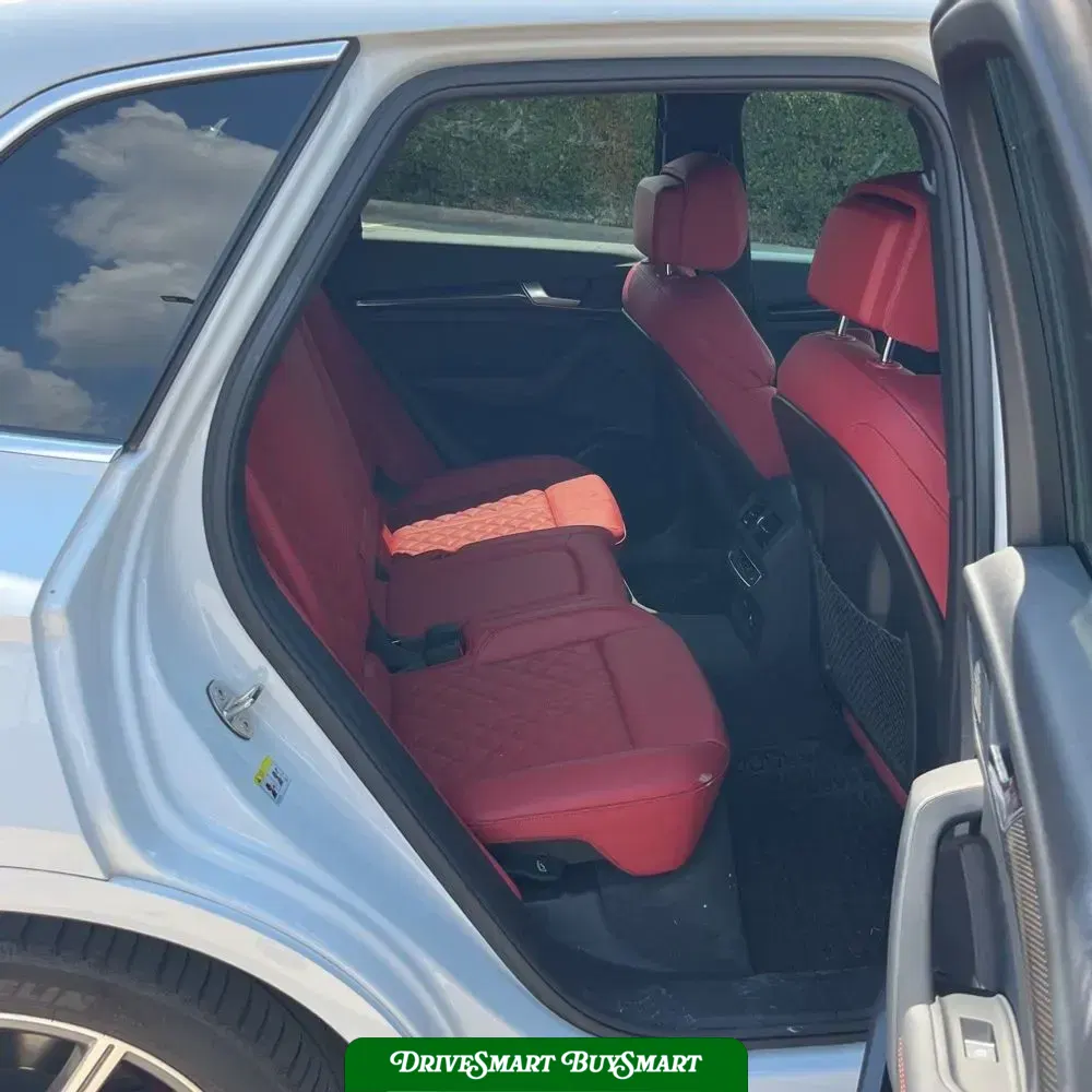 2024 Audi SQ5 Prestige