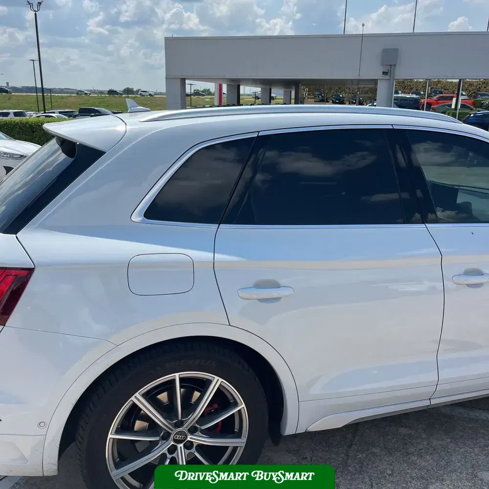 2024 Audi SQ5 Prestige