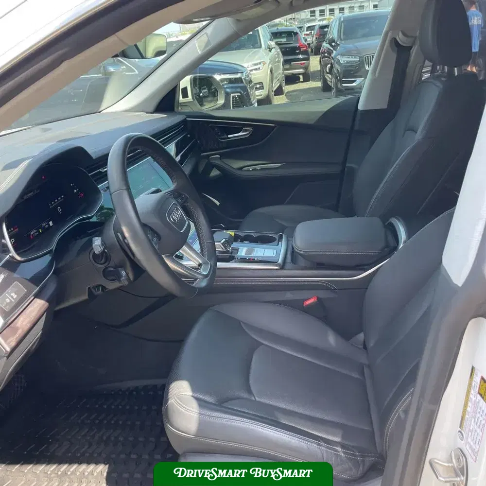 2023 Audi Q8 Prestige 55 TFSI