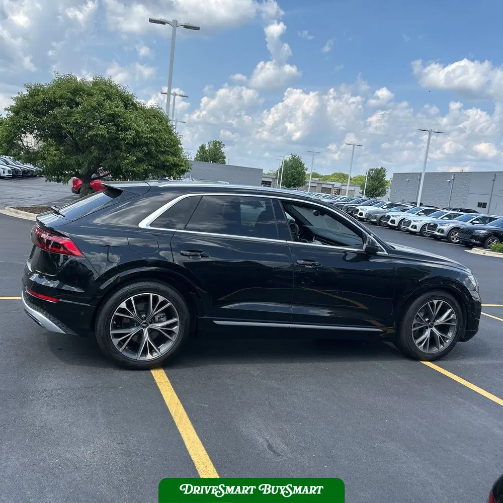 2024 Audi Q8 Prestige 55