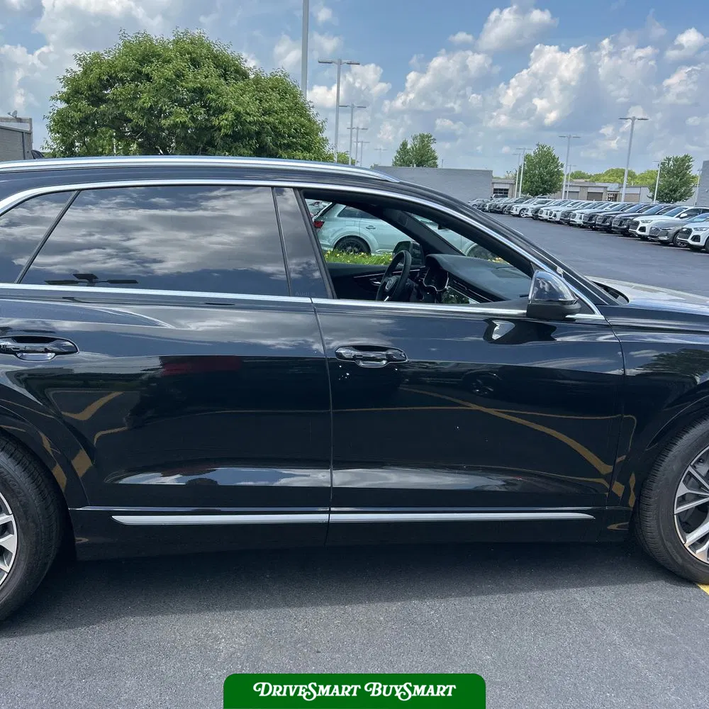 2024 Audi Q8 Prestige 55