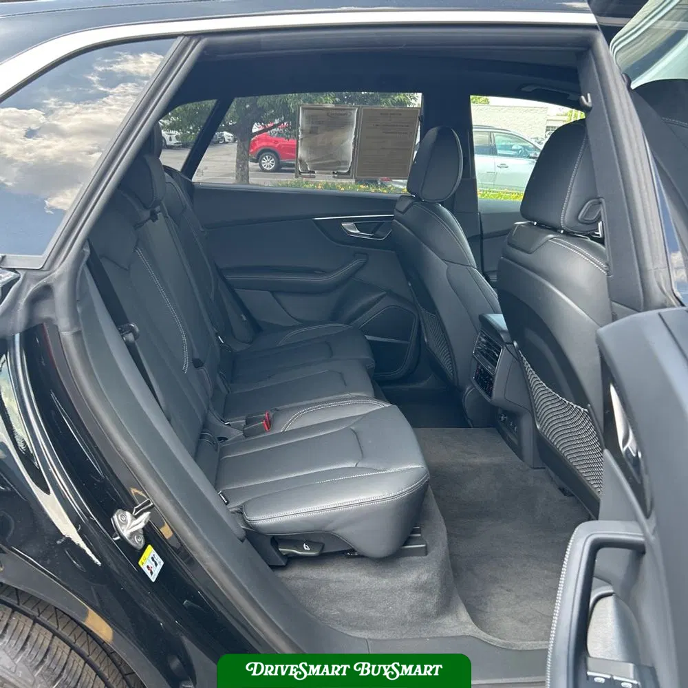 2024 Audi Q8 Prestige 55